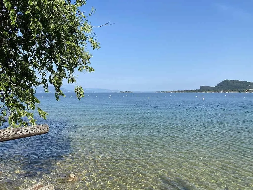 La Rosa Del Garda Apartment Peschiera del Garda Italy