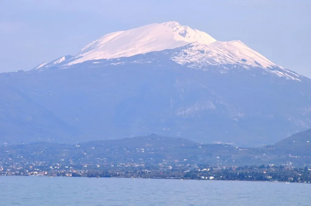 La Rosa Del Garda Apartment Peschiera del Garda